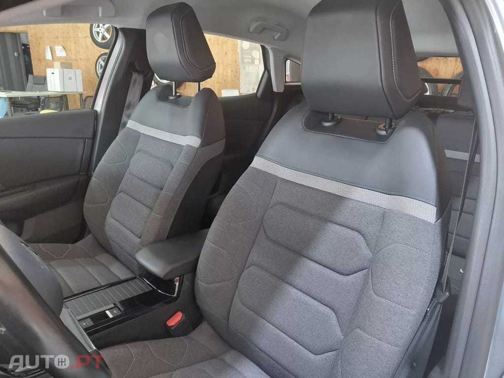 Citroen e-C4 50 kWh Shine Pack