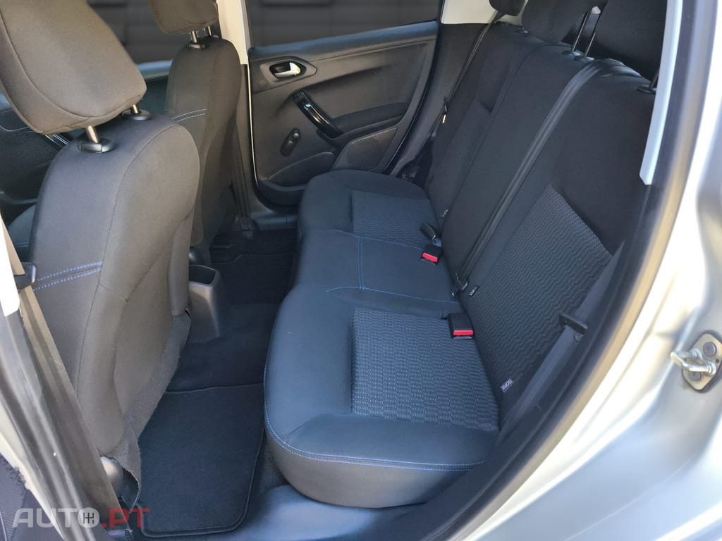 Peugeot 208 1.2 PureTech Style