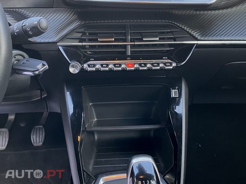 Peugeot 2008 1.2 PureTech Active Pack