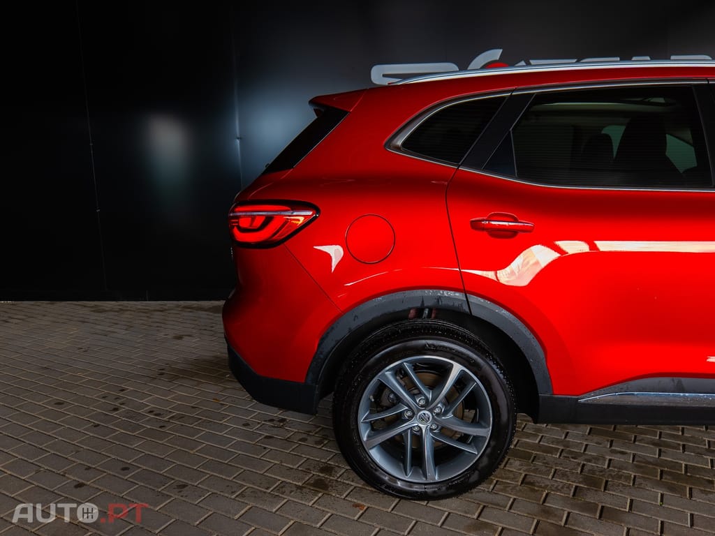 MG EHS 1.5 T-GDI Plug-in Hybrid Luxury