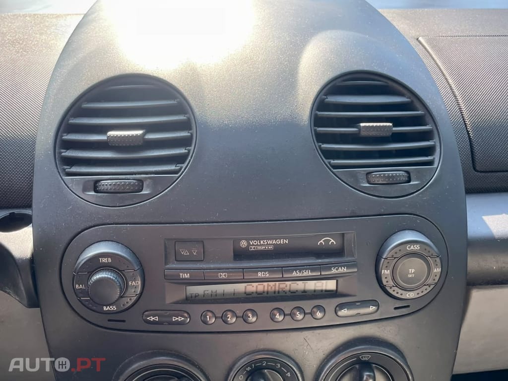 Volkswagen New Beetle 1.4