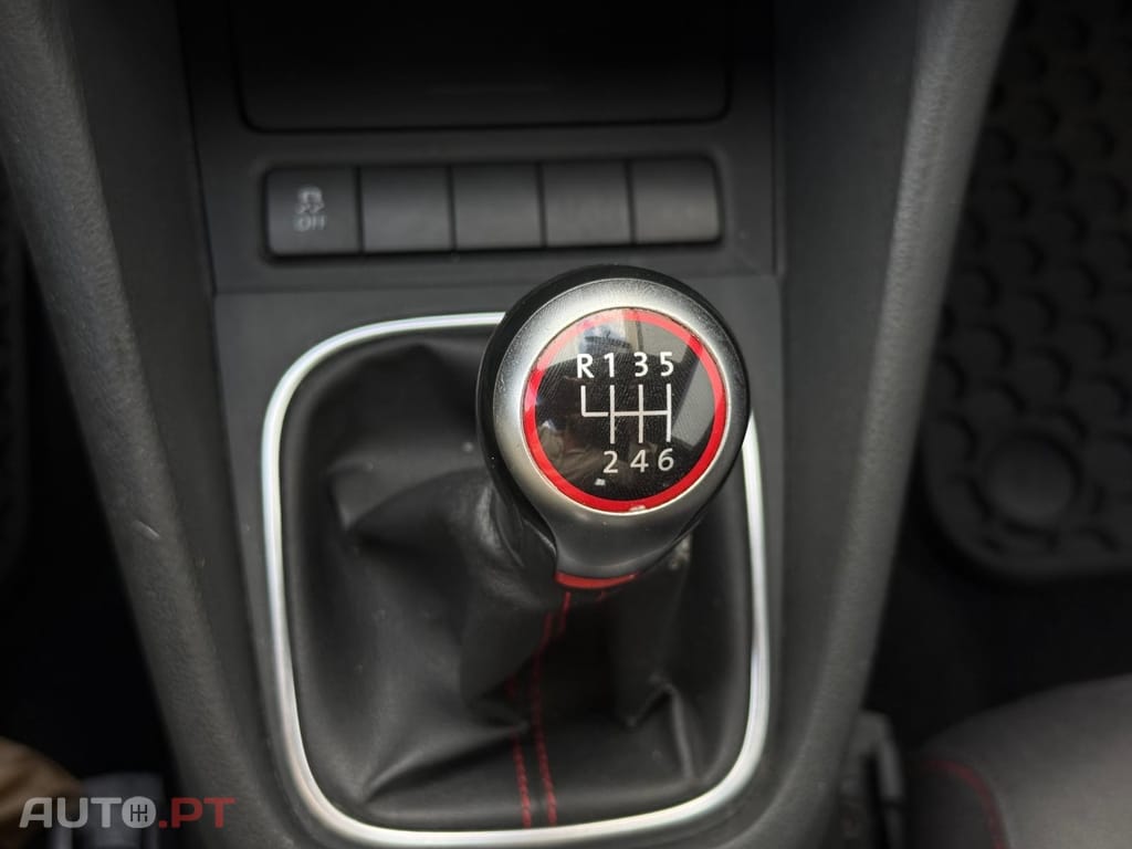 Volkswagen Golf 2.0 GTi