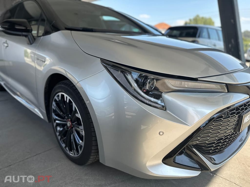 Toyota Corolla Touring Sports 1.8 Hybrid GR-Sport