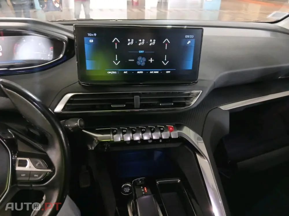 Peugeot 5008 1.5 BlueHDi Allure EAT8