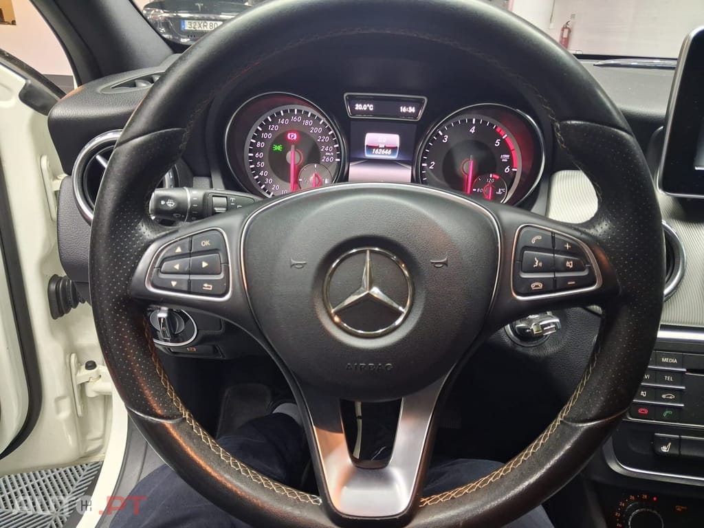 Mercedes-Benz GLA 180 d Urban