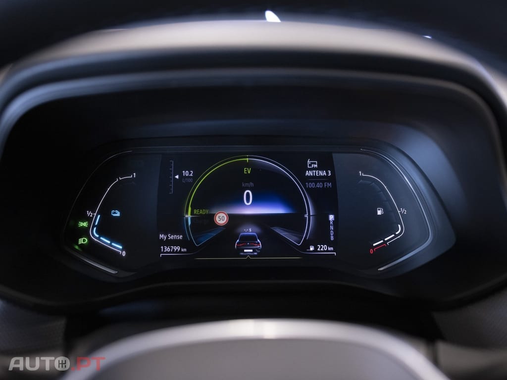 Renault Arkana 1.6 E-Tech Intens