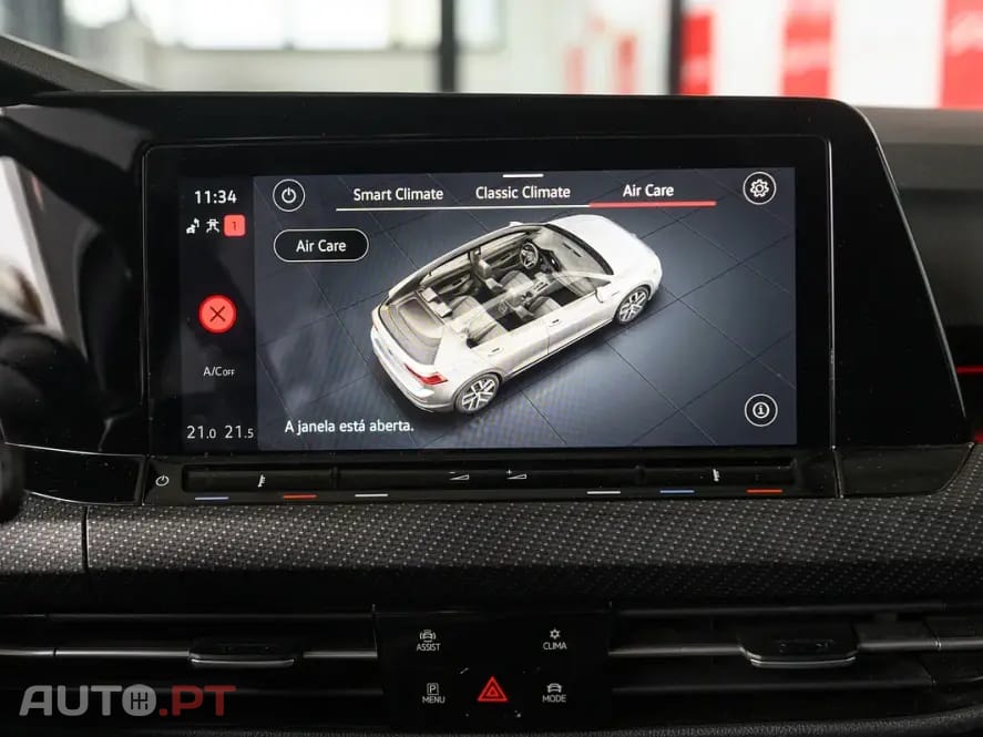 Volkswagen Golf 1.5 eTSI OPF DSG R-Line