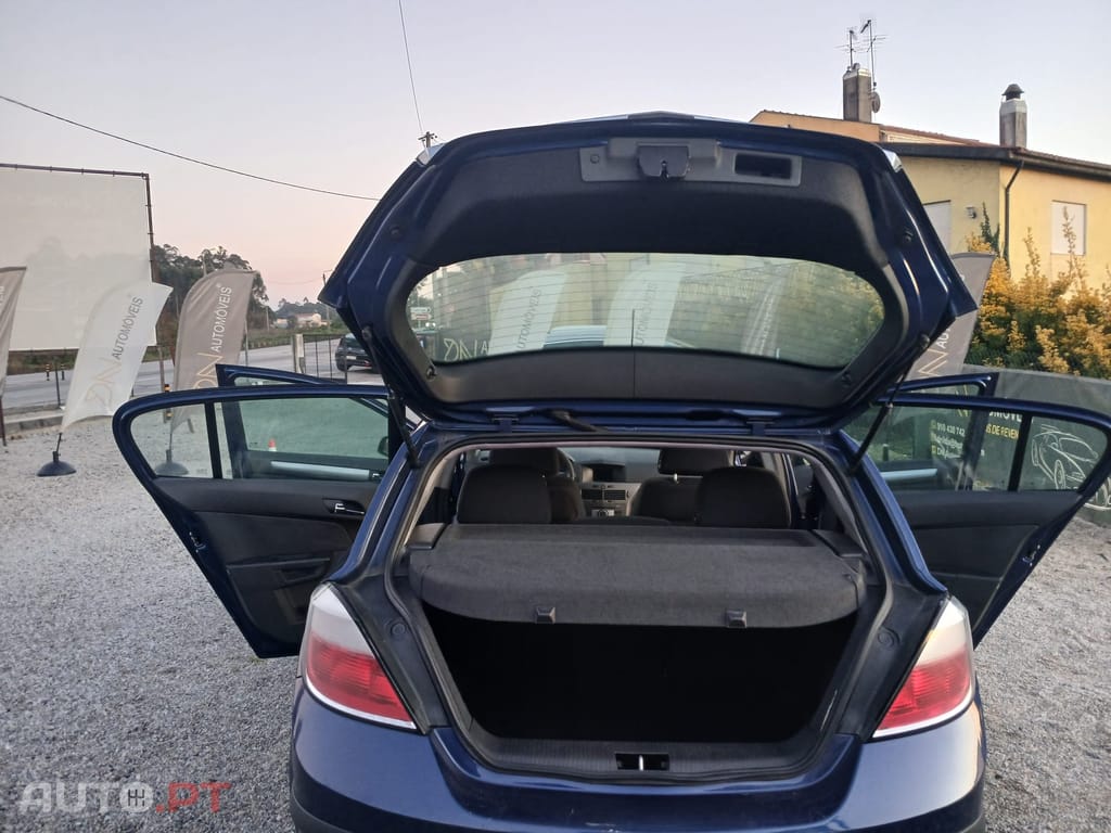 Opel Astra 1.4 Enjoy