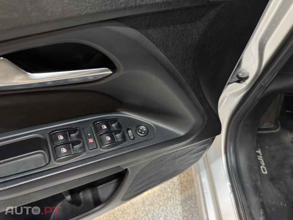 Fiat Tipo 1.3 M-Jet Lounge