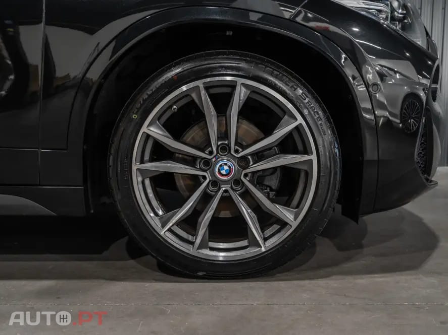 BMW X2 18 i sDrive Auto Pack M
