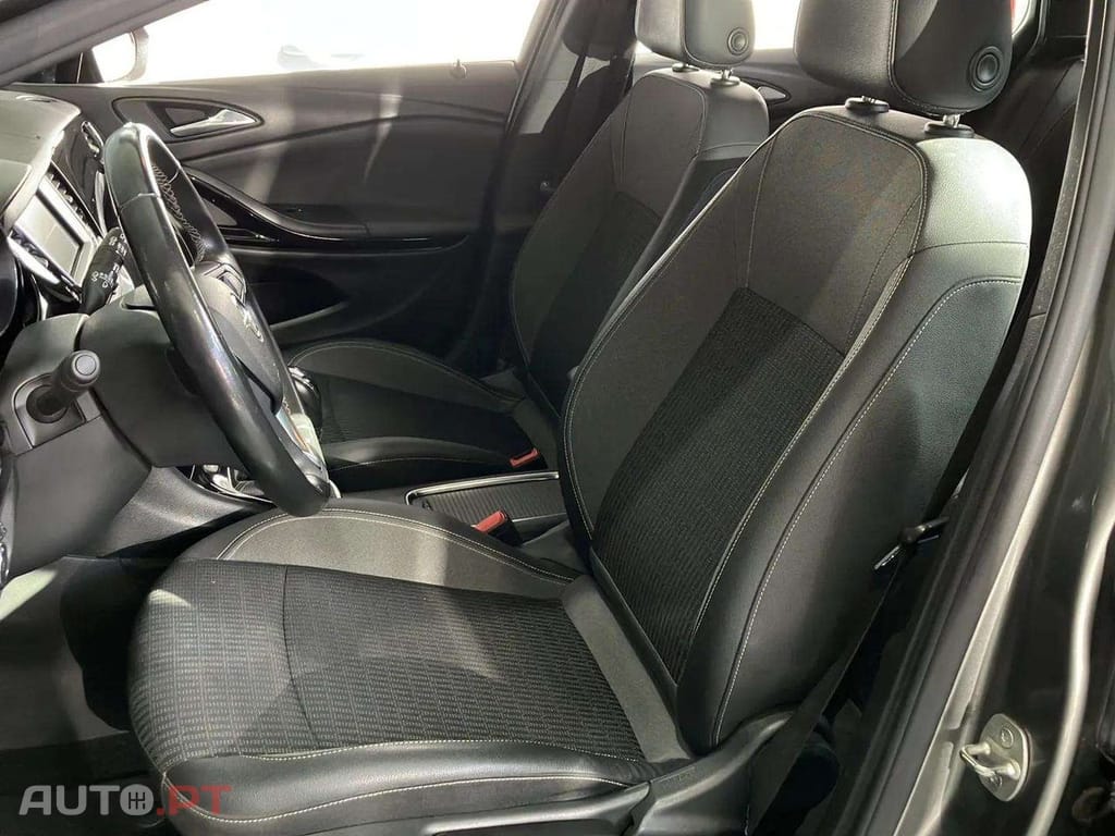 Opel Astra Sports Tourer 1.2 T GS Line S/S