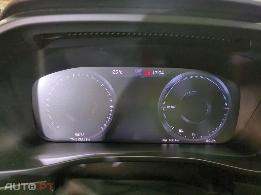Volvo XC40 1.5 T5 PHEV R-Design
