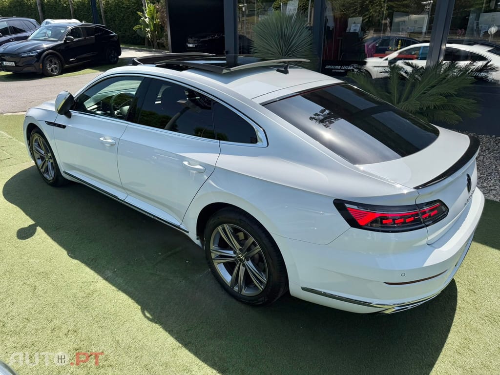 Volkswagen Arteon 1.4 TSI eHybrid R-Line