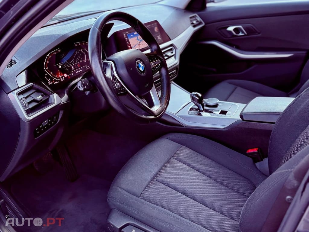 BMW 318 d Touring Auto