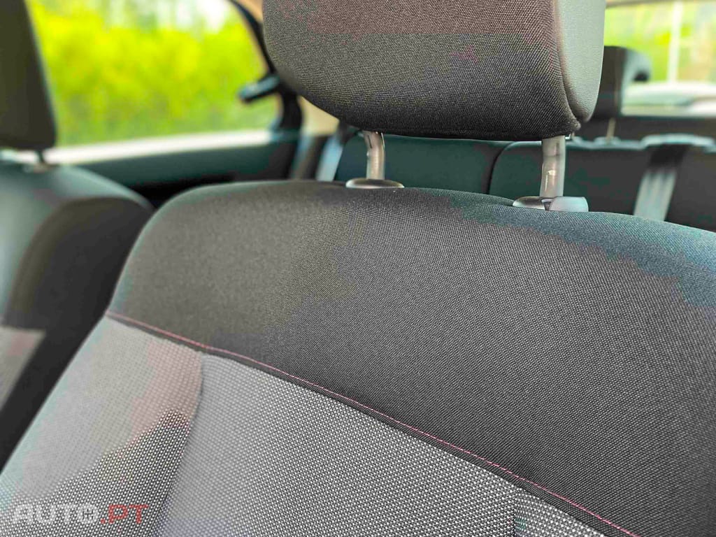 Citroen C4 Cactus 1.2 PureTech Feel Business EAT6