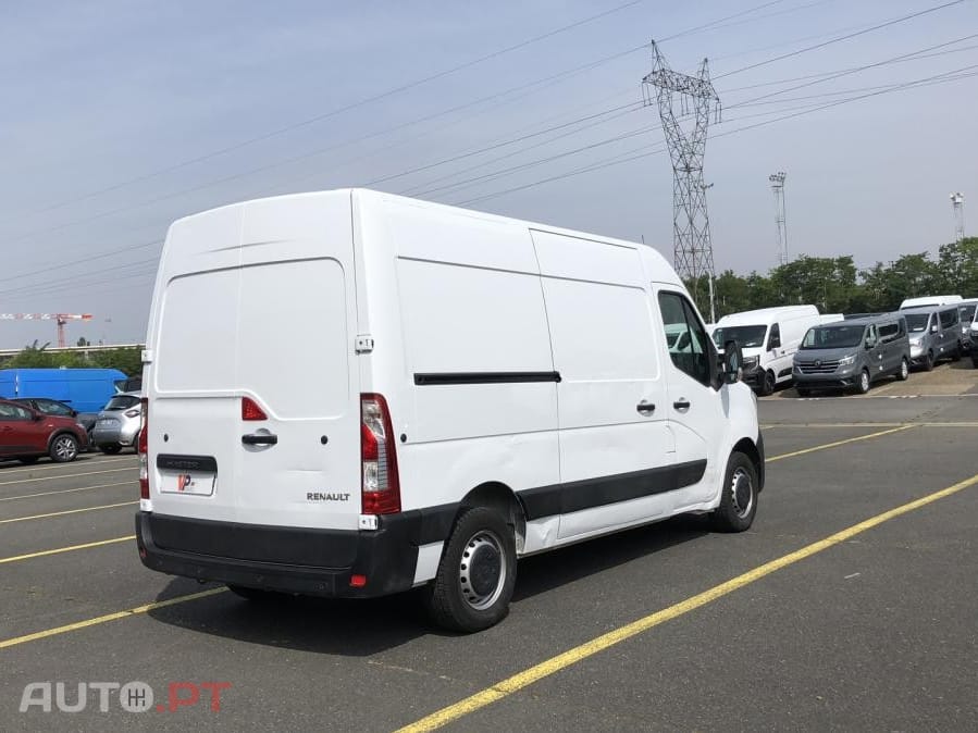 Renault Master 2.3 dCi L2H2 3.3T