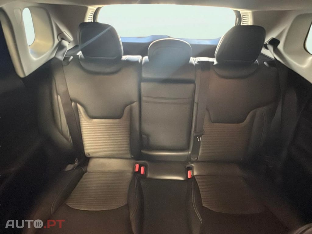 Jeep Compass 1.3 TG Limited