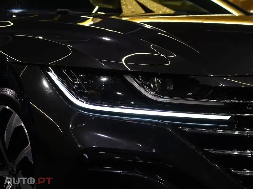 Volkswagen Arteon 2.0 TDI R-Line DSG