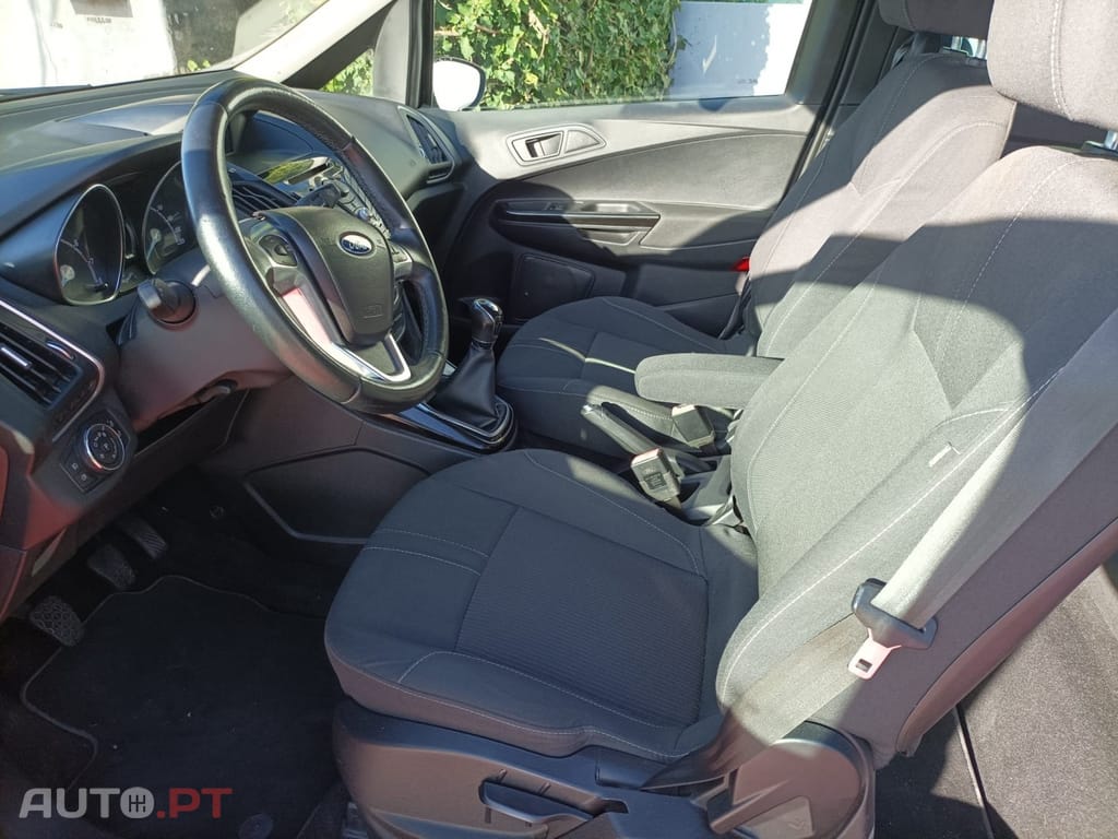 Ford B-Max 1.0 EcoBoost Titanium