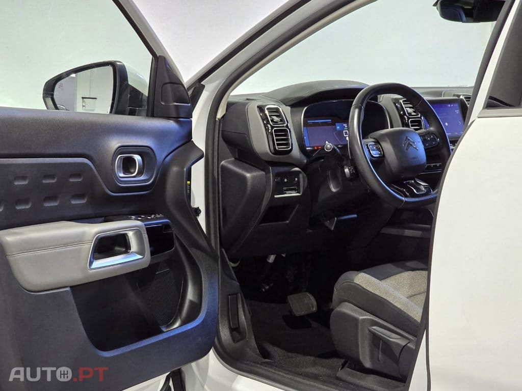 Citroen C5 Aircross 1.6 Hybrid Feel e-EAT8