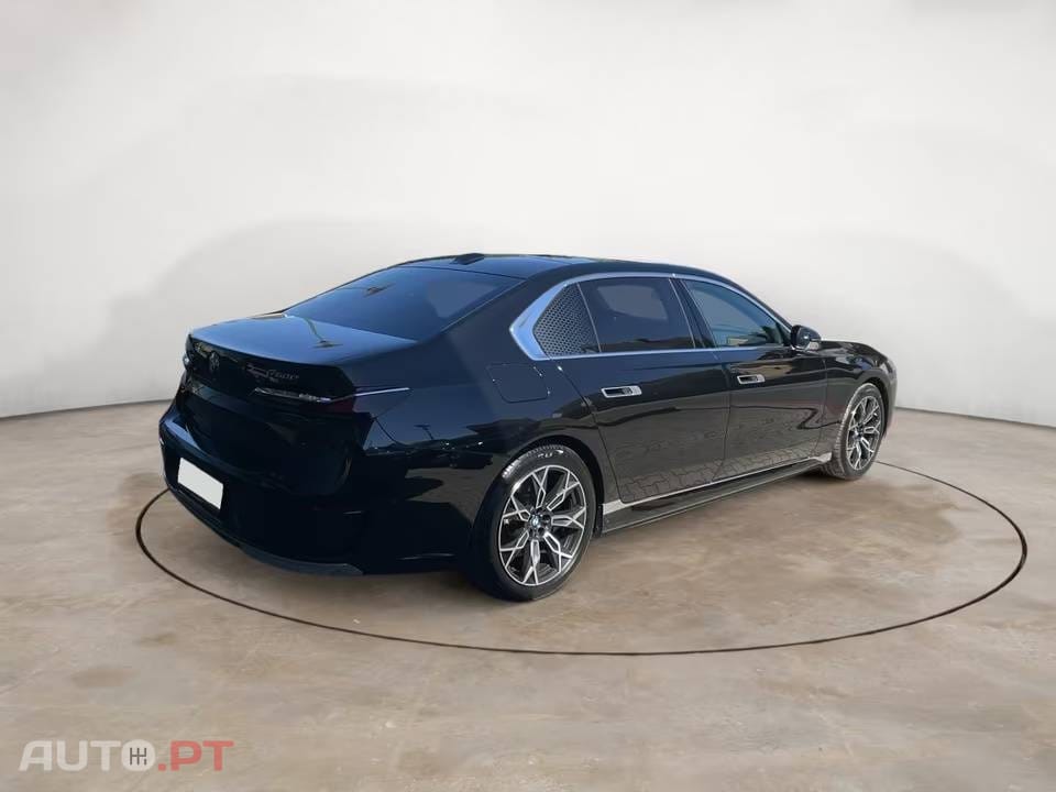 BMW 750 e xDrive