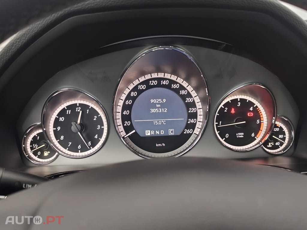 Mercedes-Benz E 250 BlueTEC Avantgarde Auto.