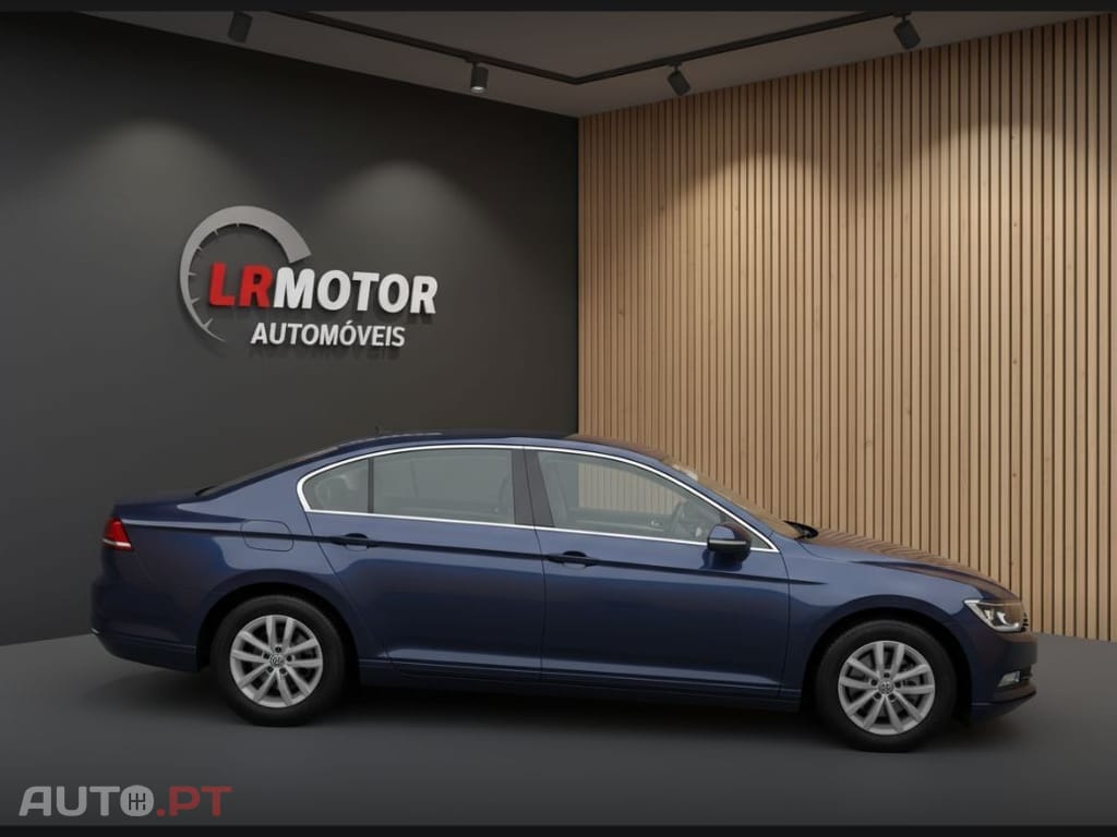 Volkswagen Passat 1.6 TDI Highline DSG