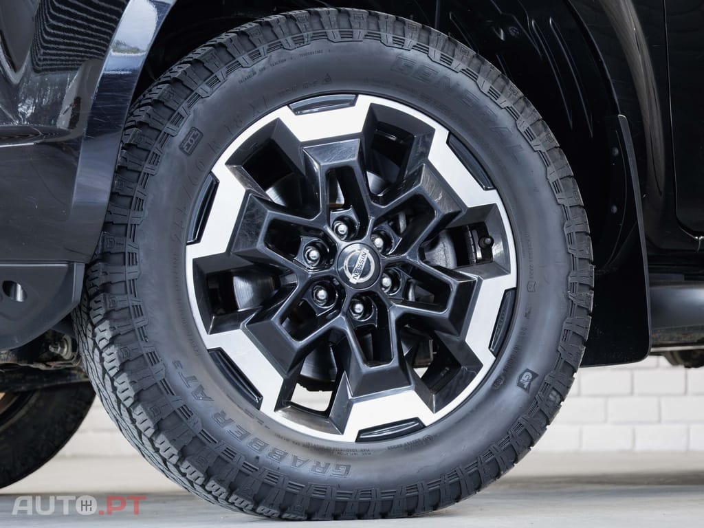 Nissan Navara 2.3 dCi CD 4WD N-Connecta