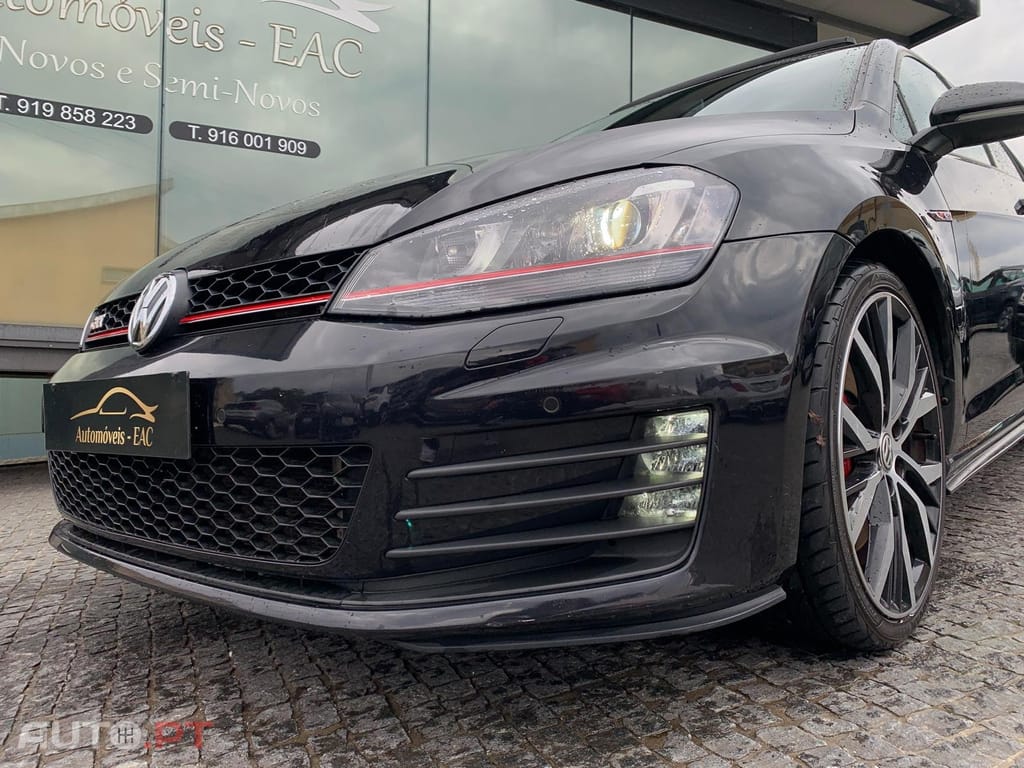 Volkswagen Golf 2.0 TSi GTi DSG Performance