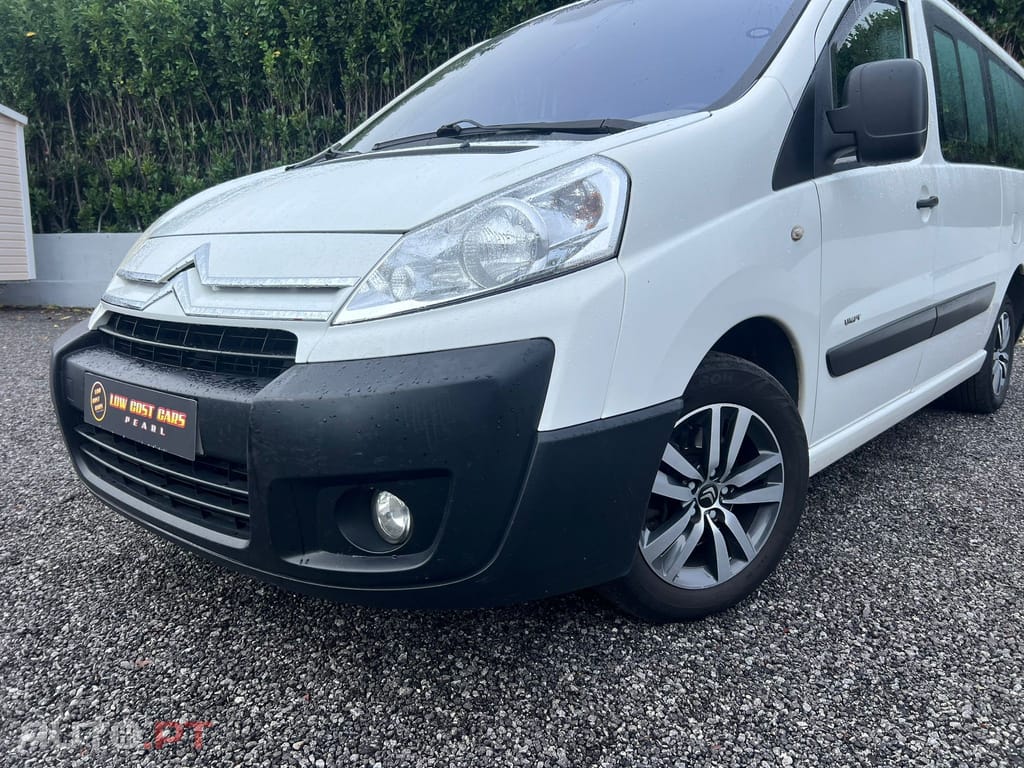 Citroen Jumpy 2.0 HDi L2H1Semi-Vidrada