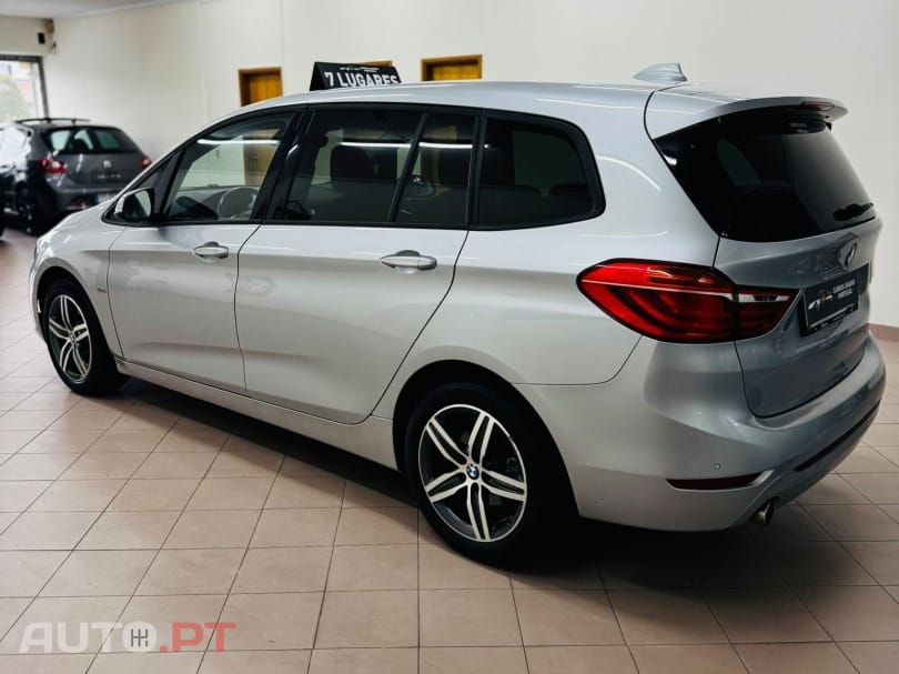 BMW 216 d 7L Line Sport