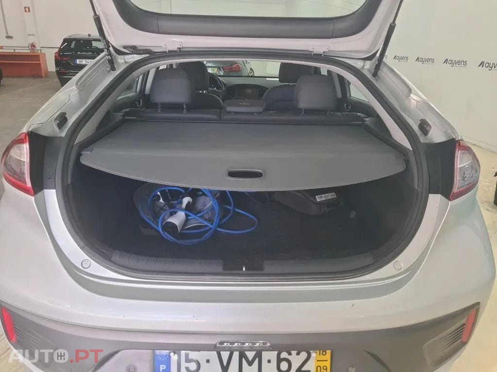 Hyundai Ioniq EV 28kWh Eletric Tech