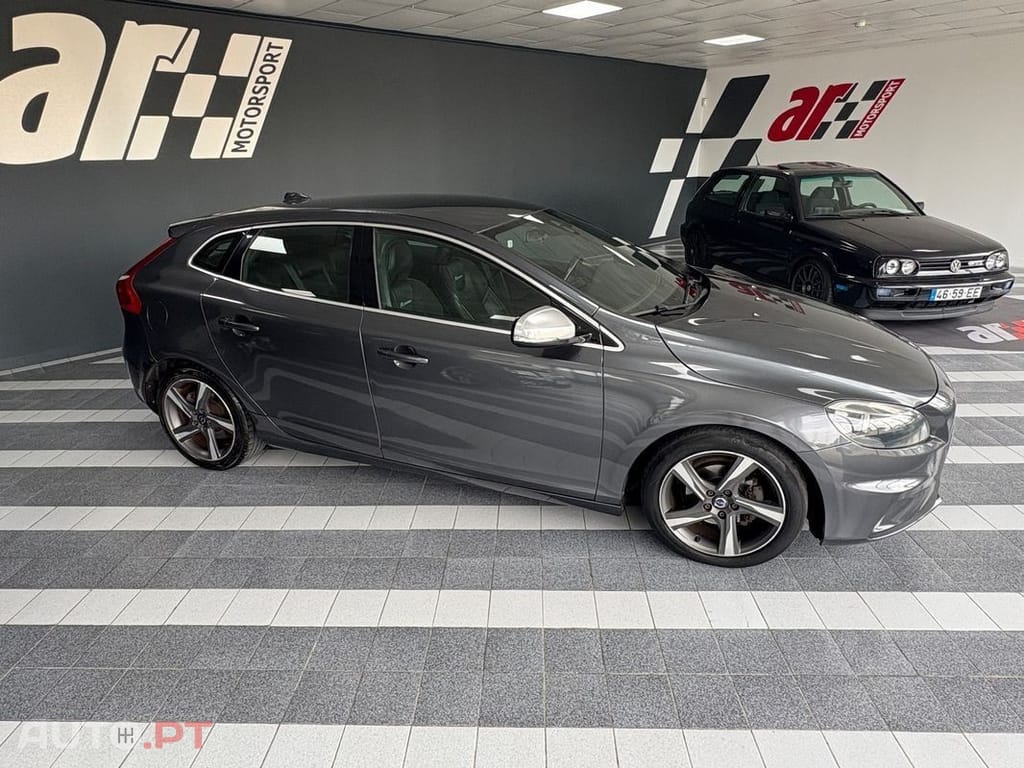 Volvo V40 1.6 D2 R-Design