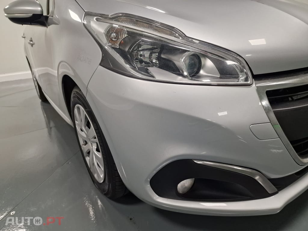 Peugeot 208 1.6 BlueHDi Active