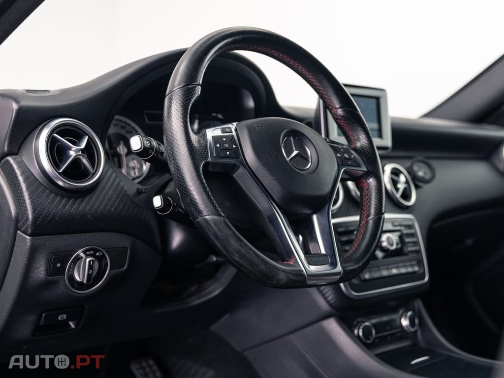 Mercedes-Benz A 220 CDi BE AMG Line Aut.