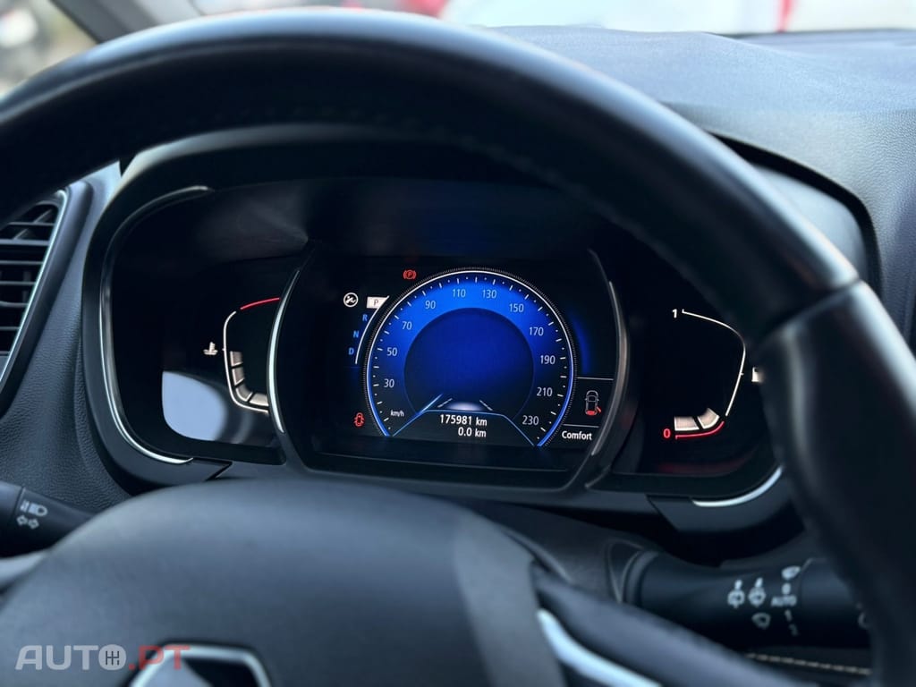 Renault Grand Scénic 1.6 dCi Bose Edition EDC SS