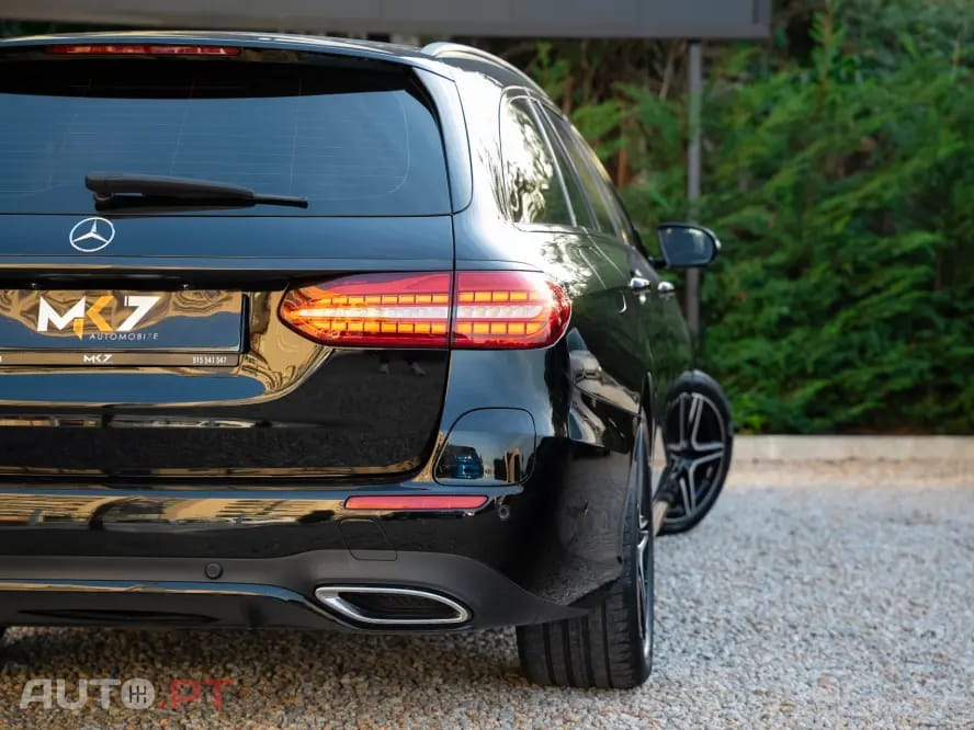 Mercedes-Benz E 300 de 4Matic 9G-TRONIC AMG Line
