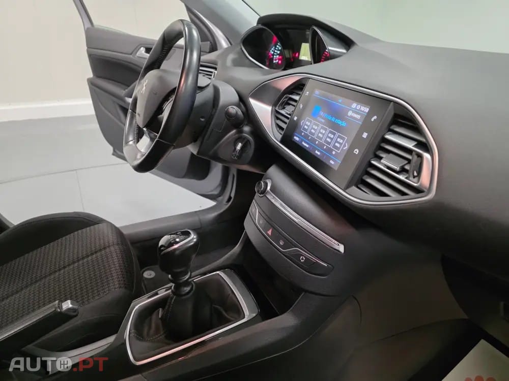 Peugeot 308 SW 1.5 BlueHDi Style