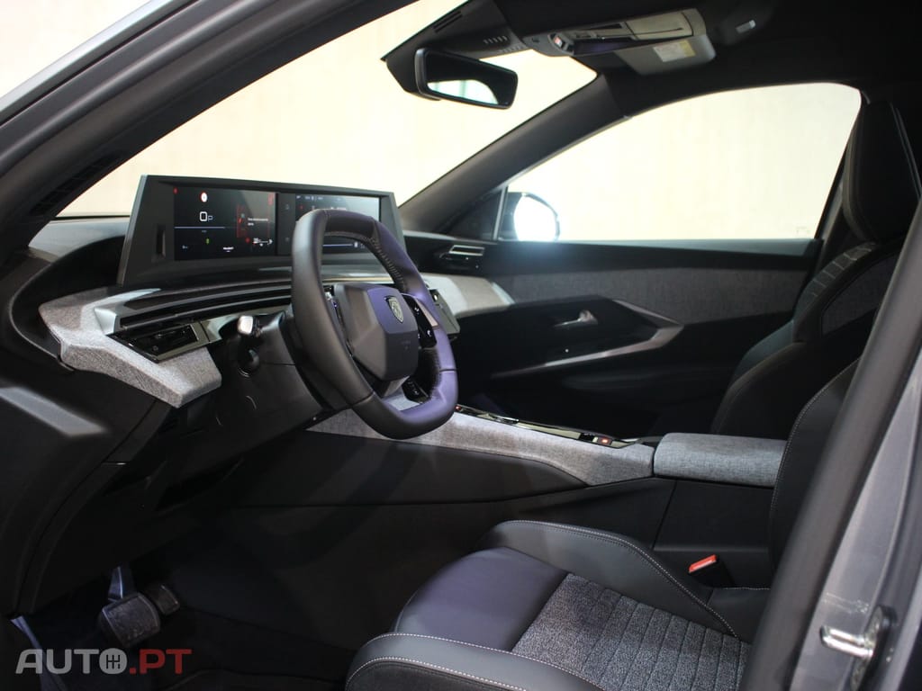 Peugeot 3008 1.2 Hybrid Allure e-DCS6