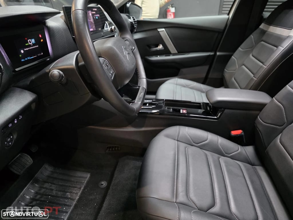 Citroen e-C4 X Shine Pack