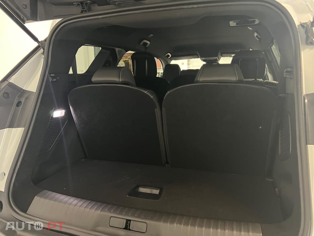 Peugeot 5008 1.2 Hybrid Allure e-DCS6