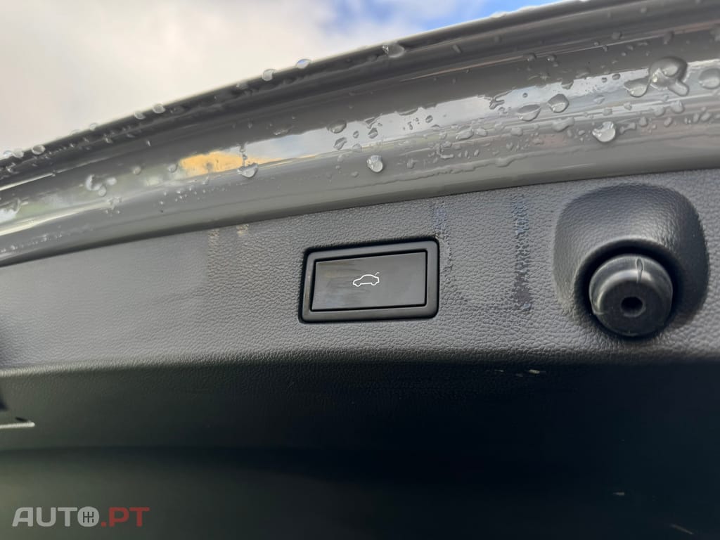 Volkswagen Arteon 2.0 TDI R-Line DSG