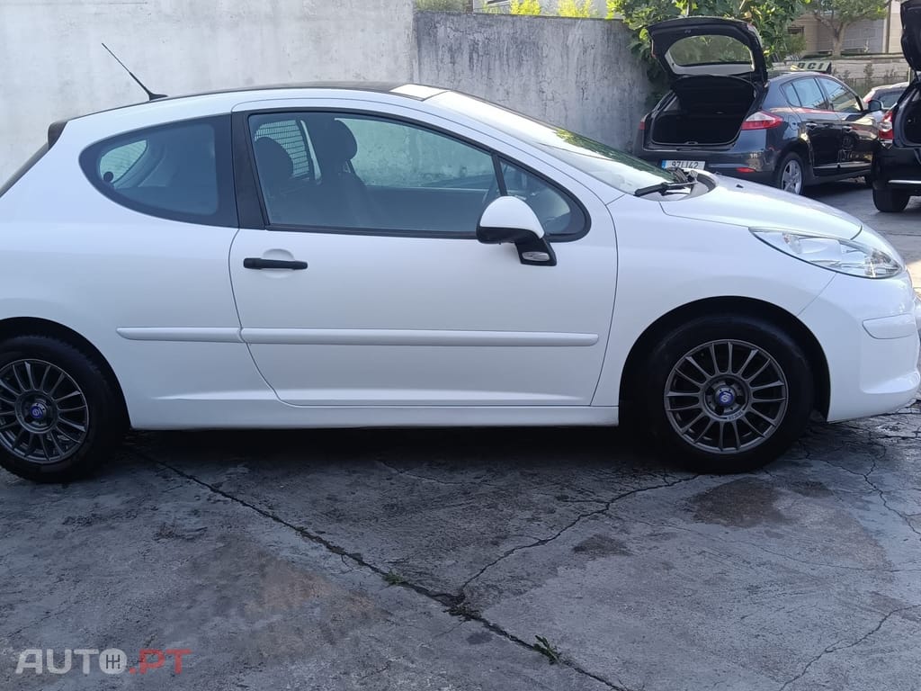Peugeot 207 1.4 HDi Sport