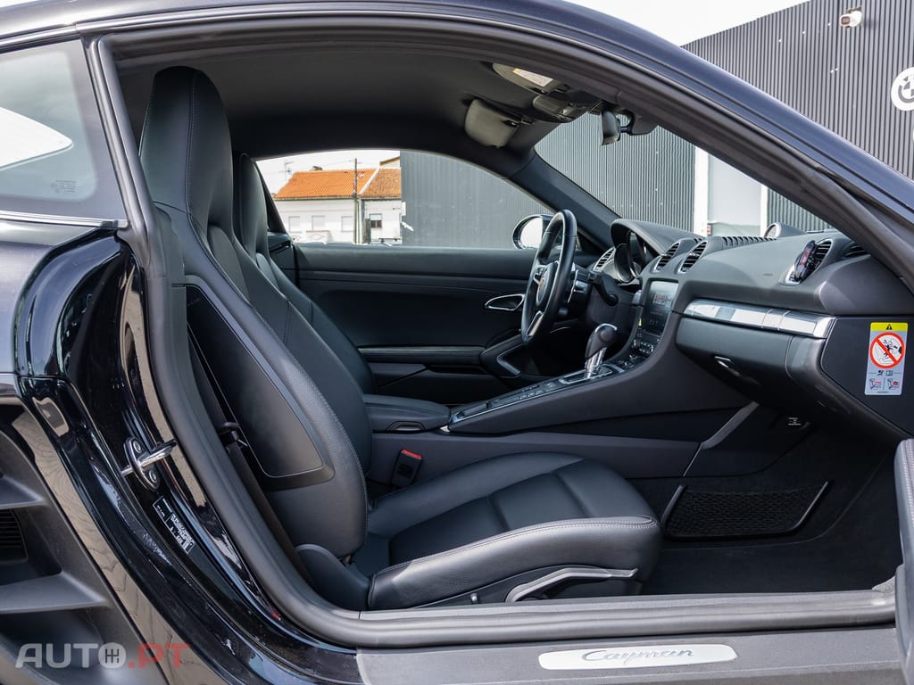Porsche 718 2.0 T PDK