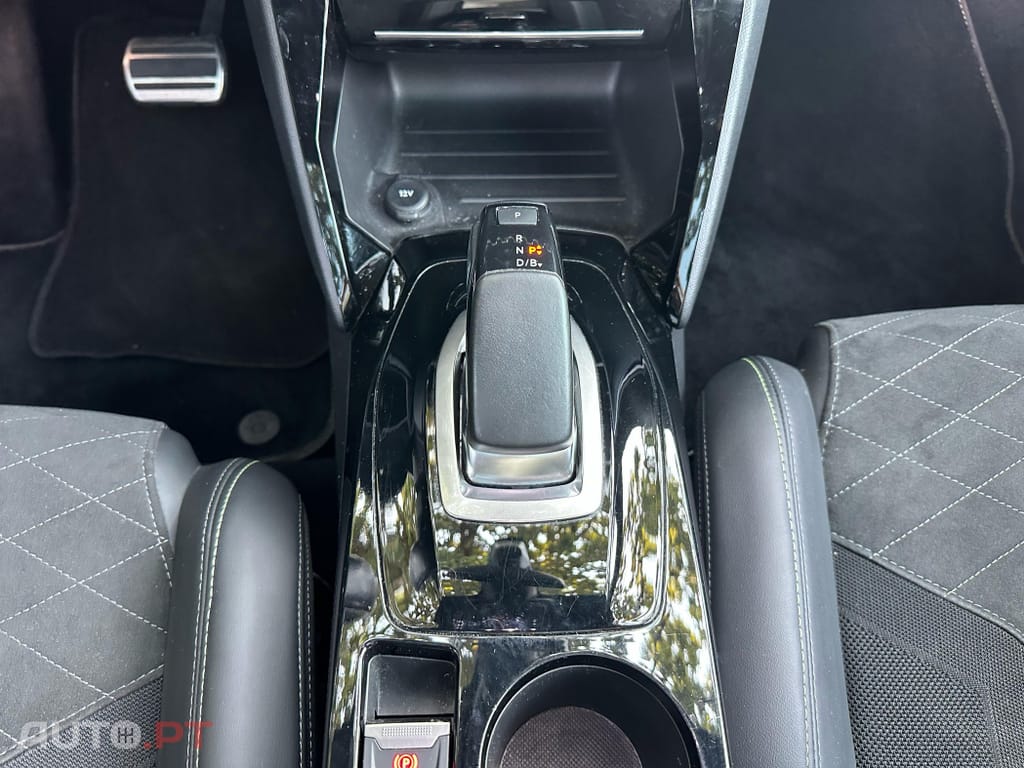 Peugeot E-208 50 kWh GT Pack