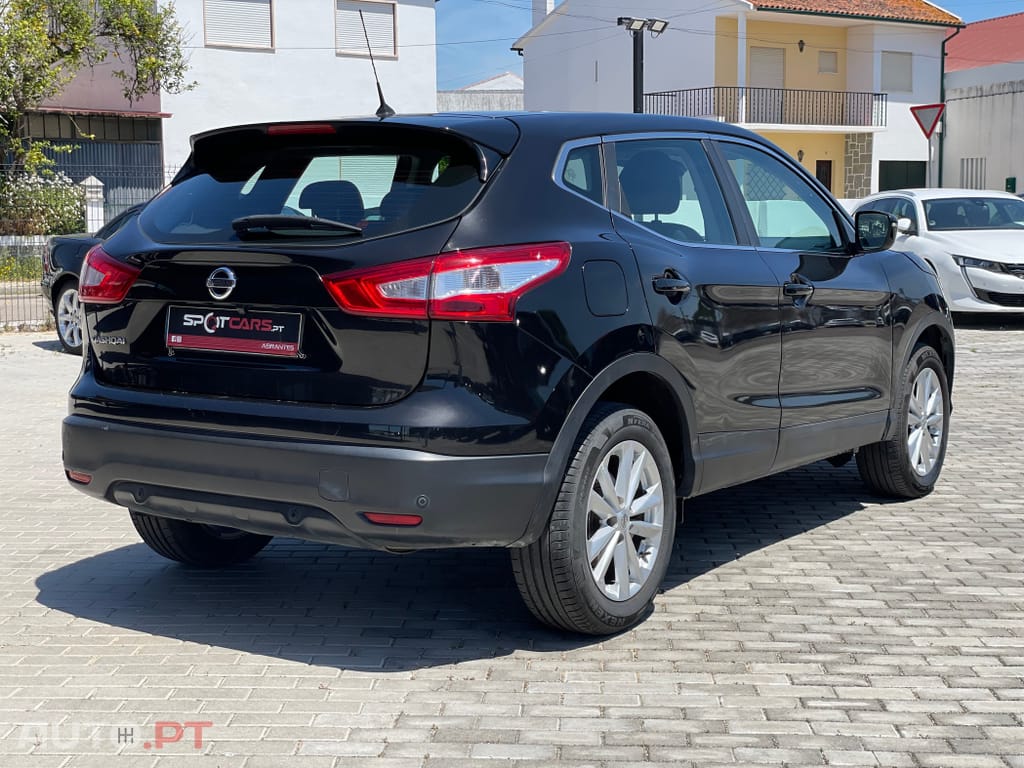 Nissan Qashqai 1.5 dCi Acenta Connect