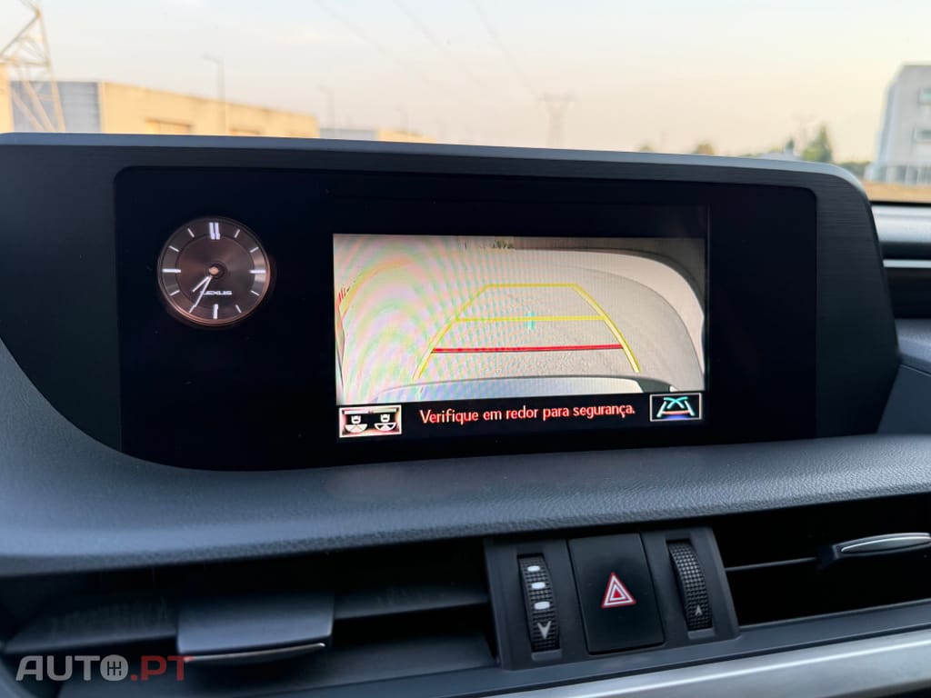 Lexus ES Executive+