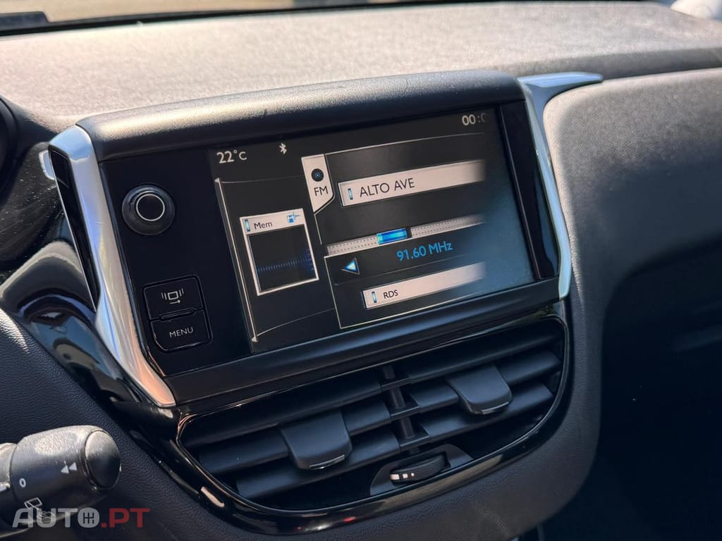 Peugeot 208 1.6 e-HDi Allure