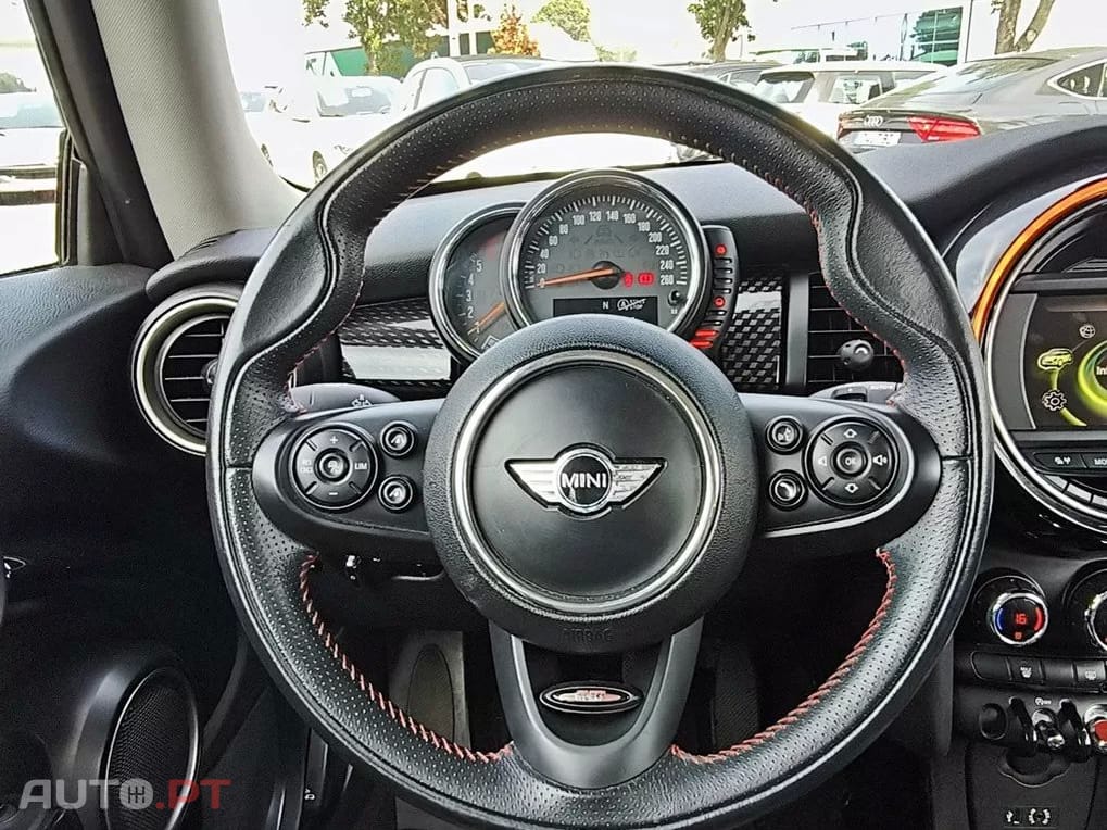 MINI Cooper Cooper SD
