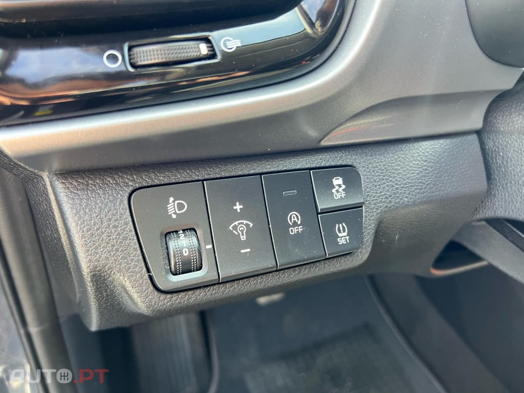 Kia Stonic HYBRIDE EDITION PLATINE